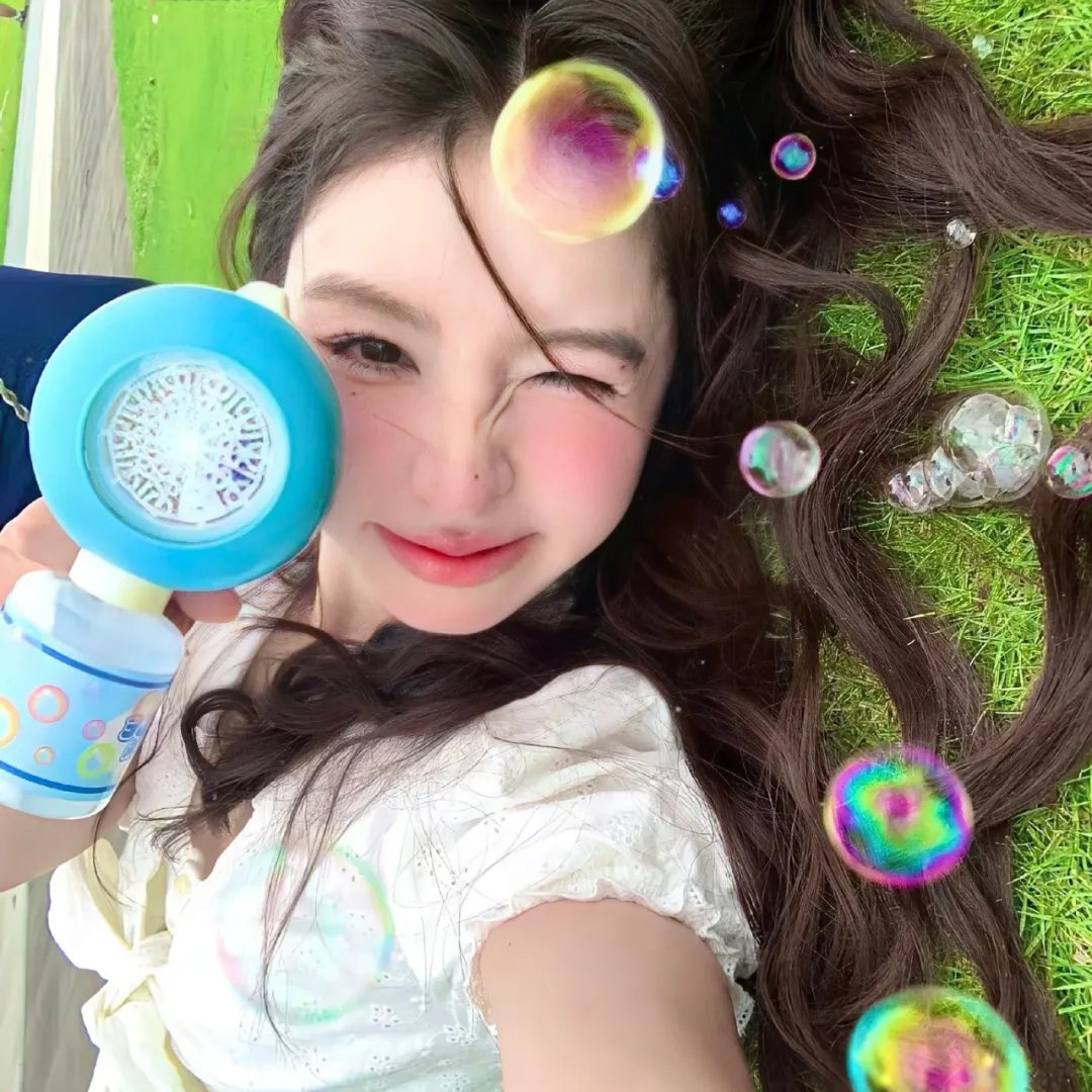 在你的世界爱上你海报